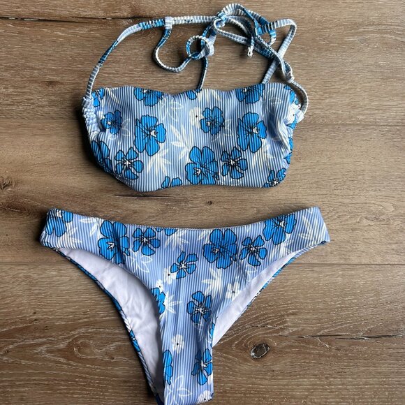 Shein Bikini size small Blue Floral - Picture 2 of 3